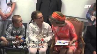 Inhuldiging Koningin Mathilde Moeder en kindcentrum 2105 ATV [upl. by Llerrej]