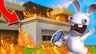 JE BRÛLE LA MAISON DU LAPIN CRÈTIN SUR MINECRAFT [upl. by Gene]