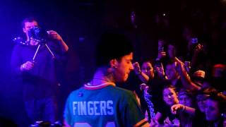 TMills  Vans On amp Your Favorite  Live in Paris [upl. by Lrad]