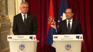 Balkans Hollande favorable à une quotconférence des donateursquot [upl. by Karlan438]