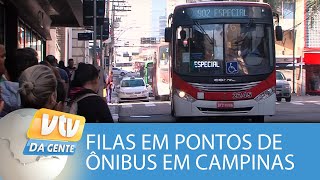 Filas em pontos de ônibus de Campinas [upl. by Ahsiekit]