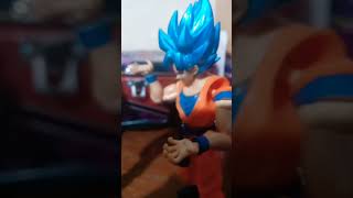 Goku no quisiendose cambiar a mobistardragonballchortscreditos [upl. by Annayrb]