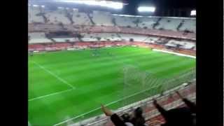 Frente Atlético en el Sanchez Pizjuán  Sevilla  Atlético  Semifinales Copa [upl. by Nnylaehs]