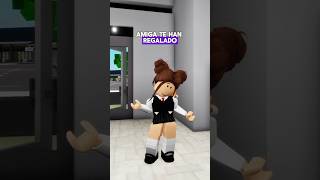 MI MEJOR AMIGO ME TRAICIONÓ EN ROBLOX roblox brookhaven [upl. by Sells]