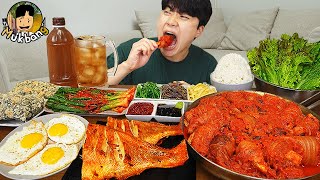 ASMR MUKBANG 집밥 직접 만든 김치찌개 계란후라이 생선구이 먹방 Kimchijjigae Korean Home Meal EATING REAL SOUND [upl. by Ametaf]