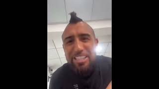 VIDAL LE TIRA CON TODO AL POLACO GOLDBERG quotCASI DESCENDIÓ A LA Uquot chile vidal futbolchileno [upl. by Ikairik]