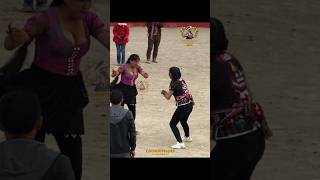 Maribel jacho vs Trifonia Churque Takanakuy Arequipa cancha Qorilazo takanakuy chumbivilcas [upl. by Rosa]