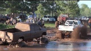 BIG BLOCK TRUCKS GONE WILD TheMudBogger79 at Mudfest [upl. by Ailbert]