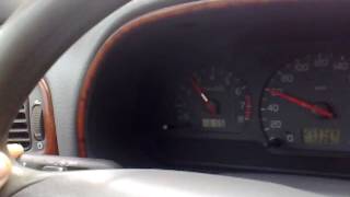 Volvo S40 quothow toquot use cruise control [upl. by Annoved204]