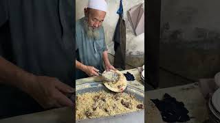 Afghanistan Mazar Sharif Famous Pulao  Uzbaki Pulao  Peshawar Street Food  Kp Food Diaries [upl. by Kcyred]