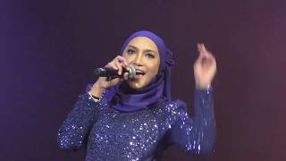 Ziana Zain  SANGKAR CINTA di Konsert RATU 20 [upl. by Notsecnirp413]