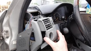 №2Замена лампы в колёсике воздуховода Mercedes W210 Light Bulb Replacement in Air Duct [upl. by Gregg695]