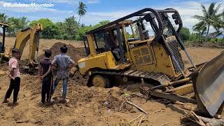 Amazing Job CAT D6R XL Dozer Stuck Recovery Using Backhoe Loader CAT 426F2 [upl. by Medrek]