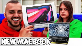 I DESTROYED MY SISTERS LAPTOP AND SURPRISED WITH A NEW MACBOOK PRO 😱😱 [upl. by Nahtanhoj277]