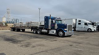 Peterbilt with 18 speed transmission flatbed load explained floating gears [upl. by Sneed]