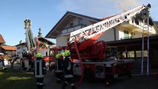 Großeinsatz bei Wohnhausbrand in Inzell [upl. by Welker]