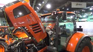 KUBOTA M7131 Standard Mezőgazdasági traktor AGROmashExpo 2018 v1801252105 [upl. by Aleta]