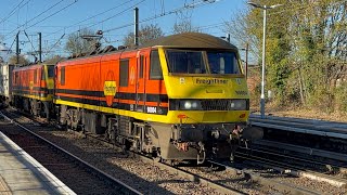 90004  90016 4M88 Felixstowe  Ditton 221124 [upl. by Kerianne722]