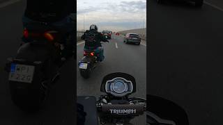 OMG Brampppp scrambler cityride dailycommute triumph triumphscrambler urbanride [upl. by Sweyn]