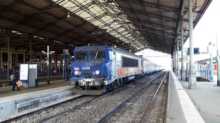 Transit ferroviaire varié en gare de ToulouseMatabiau laprèsmidi [upl. by Johann158]