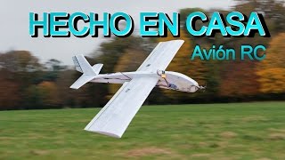 Cómo hacer un avión RC  Avión de poliestireno hecho en casa [upl. by Teraj468]