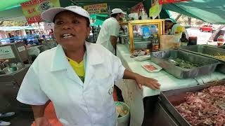 Tianguis de VILLA COAPA CDMXRico CHICHARRON tacos de SUADERO bistek longaniza CECINA quesos [upl. by Nettirb]