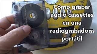 Cómo grabar un cassette en una radiograbadora portátil [upl. by Nerag497]