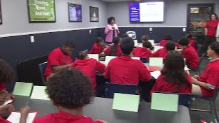 Bucs Rachaad White celebrates local students’ completion of financial literacy program [upl. by Yrekaz734]