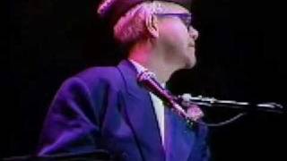 Elton John  Candle in the wind Live from Tokyo 1988 [upl. by Vevina139]