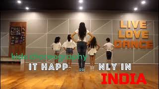 15th AUGUST DANCE PATRIOTIC DANCE IT HAPPENS ONLY IN INDIA INDEPENDENCE DAY HAPPY DANCE [upl. by Aivuy451]