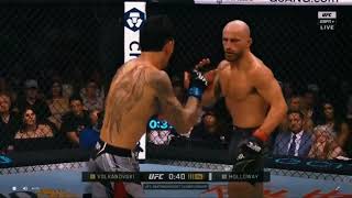 Alexander Volkanovski vs Max Holloway 3 Offense highlights [upl. by Llekcm]