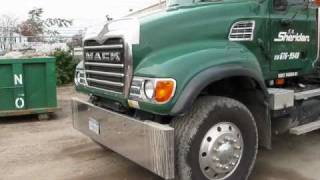 04 mack granite rolloff [upl. by Htebasile]