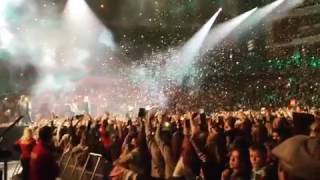 Marcus amp Martinus  Elektrisk LIVE CONCERT at GLOBEN Ending of the song [upl. by Enelec]