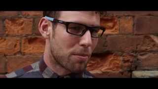 Mark Cavendish and Oakley Crosslink from SelectSpecscom [upl. by Ettelrats]