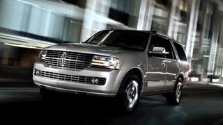 2013 Lincoln Navigator Start Up and Review 54 L V8 [upl. by Danni]