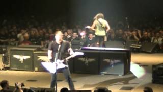 METALLICA  Holier Than Thou Live  Paris  Bercy 2009 [upl. by Dylane]