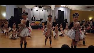 Asian girls performance dance at Vang family event [upl. by Yram]