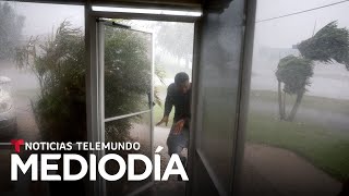 Fuertes lluvias y ráfagas de viento en Florida anticipan la llegada de Milton  Noticias Telemundo [upl. by Itisahc]