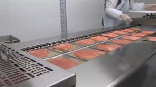 Colimatic thermoforming mod THERA 650 Form Fill Seal packaging salmon [upl. by Kingsbury611]