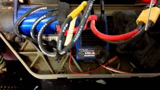 traxxas 4x4 velineon vxl3s led blinking problem never seen before [upl. by Imhsar706]