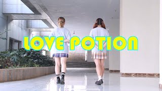 【踊ってみた】Love Potion 【くまくまいx黑子野赤】 [upl. by Ledairam]