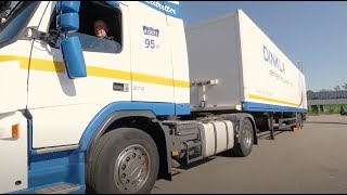 Afkoppelen vrachtwagen  Dinkla Verkeersopleidingen [upl. by Ralph740]