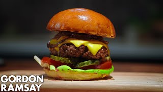 Gordon Ramsay Makes an All American Burger [upl. by Yelah]