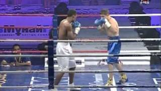 Gennady Golovkin vs Nilson Tapia 12162010 Round 1 and Opening Scenes  Golovkin vs Tapia [upl. by Coleen]