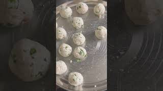 Palak Paneer Kofta shortvideo easyrecipe palakpaneerrecipeinhindi recipe trendingshorts 😊👌 [upl. by Adnarrim515]