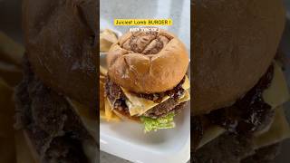 Juiciest Lamb BURGER🍔🤌🏻 burger foodshorts food lamb majnukatila [upl. by Queena]