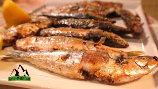 Spanish Grilled Sardines 💃🏻😋💃🏻 Spanische gegrillte Sardinen [upl. by Annasoh]