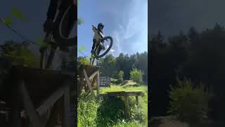 Few sends in samerberg bikepark mtb mtbjump automobile mountainbikejumpsbikelife 500subs [upl. by Kyre]