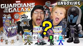 Chase Unboxes Guardians of the Galaxy Mystery Minis w Dad Funko Blind Box Unboxing Fun [upl. by Aipmylo]