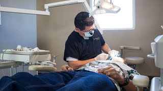 Los Algodones Dentists  Dayo Dental review from actual patients [upl. by Eeslek377]